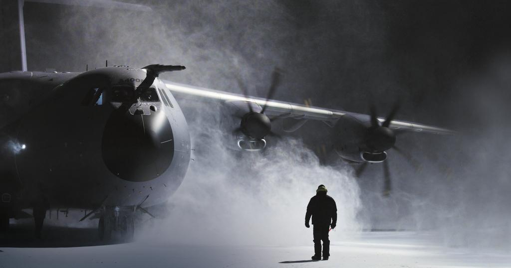 PROVIDING RELIABILITY IN THE HARSHEST ENVIRONMENT Antarctica Christchurch To support and enhance operations in extreme conditions such as in Antarctica and the Southern Ocean, the TP400-D6 engines