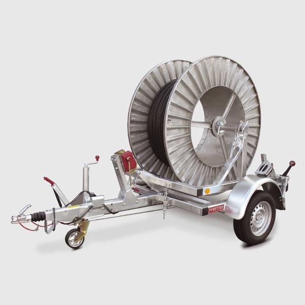 Cable trailer straight or adjustable drawbar Cable drum trailer with straight or height adjustable draw bar and overrun brake for speeds up to 80 km/h.