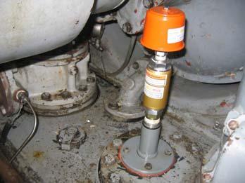 speed stock pump, oil spray is escaping from the bearing housing, fouling the air filter with lubricating oil to the