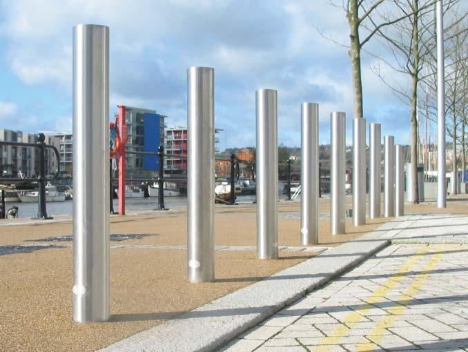 With understated styling, Zenith bollards fit well within most contemporary settings, and in stainless steel they offer a hard-wearing, low maintenance and a 100% recyclable solution for vehicular