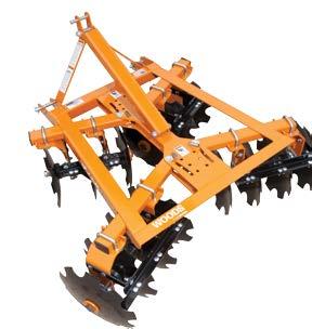 Disc Harrows Tapered frame design balances individual disc gangs for easy