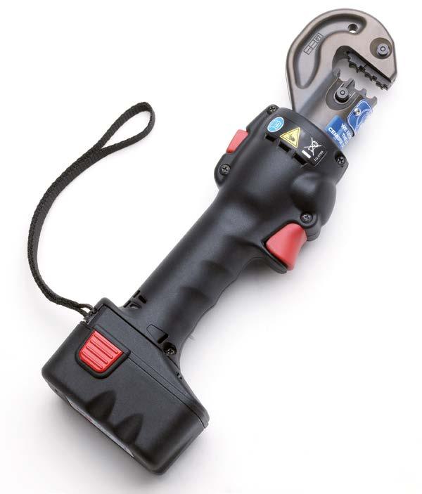 B 15D 9.6 V CORDLESS HYDRAULIC CRIMPING TOOL general features Crimping D i m e n s i o n s m m force Battery kg kn Ni-MH (with battery) length height width 15 320 117 66 9.6 V 2.