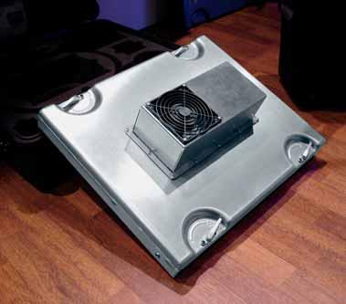Details The heating/cooling unit can be accommodated in the lid, in the