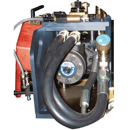 The closed loop hydraulic system of the CGM-1 O insures proper lubrication to the blade and drive motors.