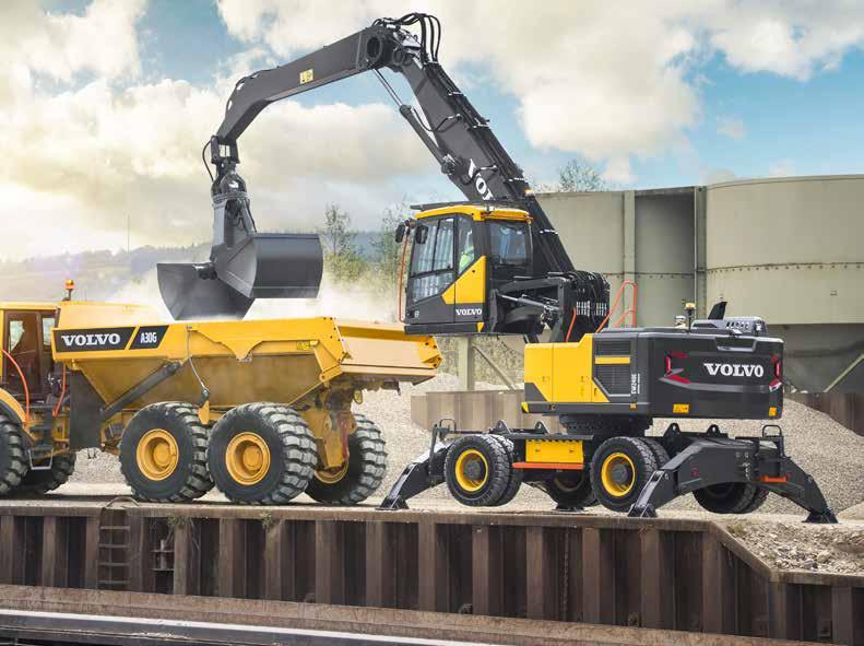 Our Volvo loaders and excavators are used in just about every area on the site. They sort and stack the heavy materials, load trucks, feed crushers and hoppers, and load boats.
