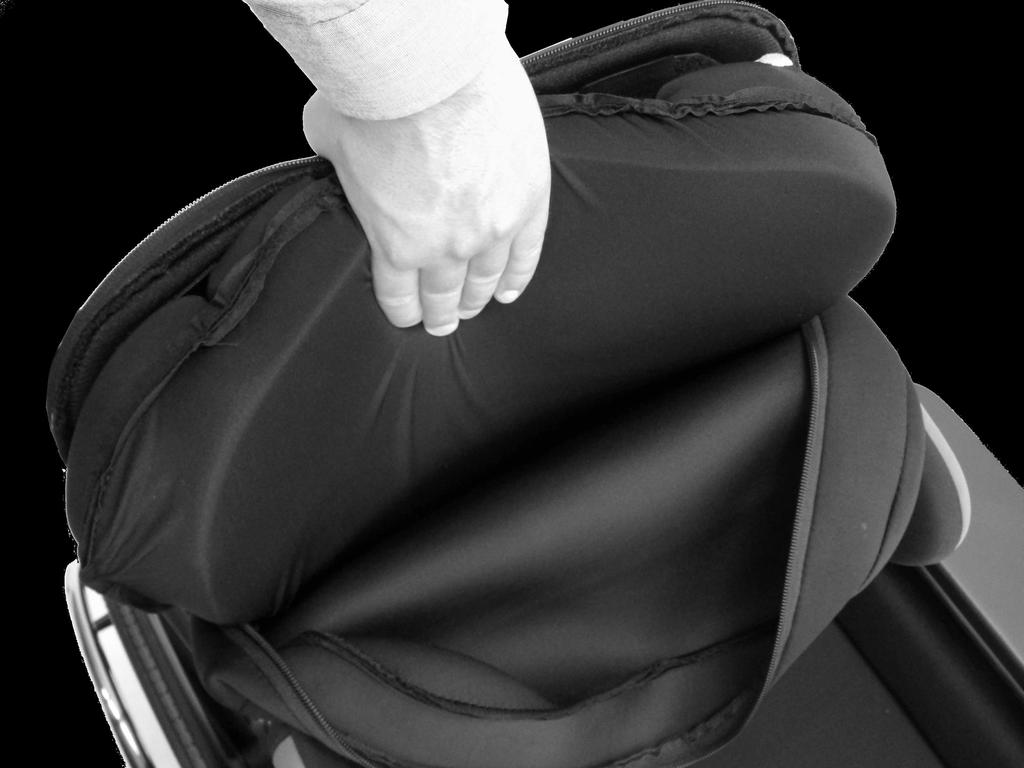 Back/spinal protrusions Undo the zipper on the backrest to release the inner contouring inner section. Remove this from the cover.