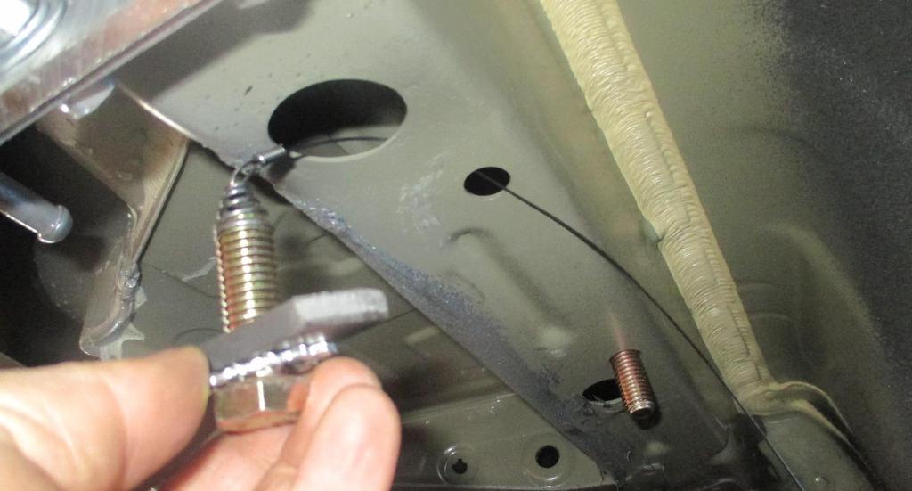 Step 4: Installing Hitch Attach a ½ Bolt fisher [D] onto the 1/2-13 X 1-1/2 - Hex Head Cap Screw - Grade 8. Place a 0.