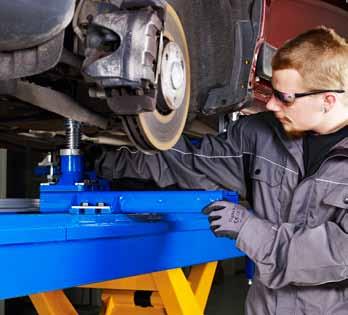 You avoid the unnecessary interruptions that arise when moving the car between different work stations for steps such as disassembly, panel alignment, welding and parts fitting.