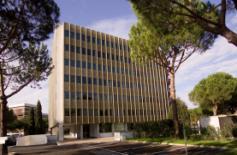 acquired KTI New Milan Offices: 2 Towers +1 Service Building (tot 69,000 sqm) About 2,000 employees when fully