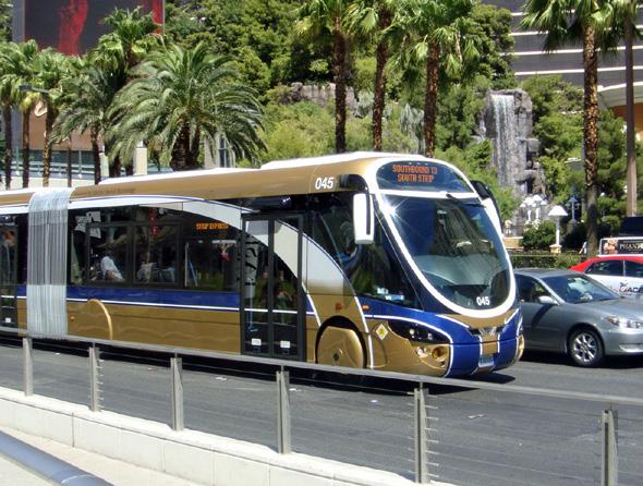 Examples of bus rapid transit in other cities Sprint Network Vision Las Vegas, USA Barcelona, Spain Lyon, France Nancy, France Included in the Towards a World Class Integrated Transport Network