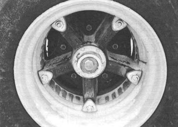 5.1.3 SERVICING INTERVALS (cont'd) b. Landing gear bolts (Crank type only). 1/2 in. 125 ft. lbs. 5/8 in. 250 ft. lbs. c. Retorque cast spoke wheel rim nuts if so equipped. Fig.
