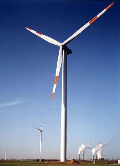 Domestic Wind Turbines and Componets Attila Sáfár BMF-KVK-SZGTI, H-8000, Székesfehérvár, Budai út 45., safar.attila@szgti.bmf.