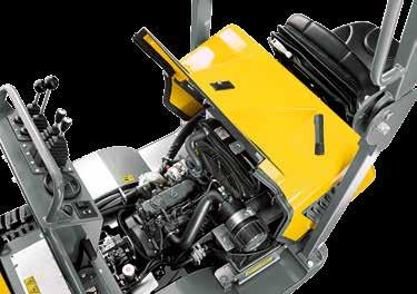 Dual variable displacement pump engine For DT05 to DT12: Engine hood opens to the rear.