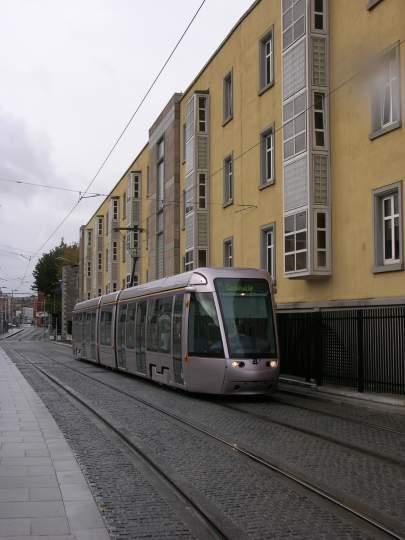 LUAS, Red Line - New Residential Development Extensive new residential development Re-zoning of commercial/industrial land Planning &