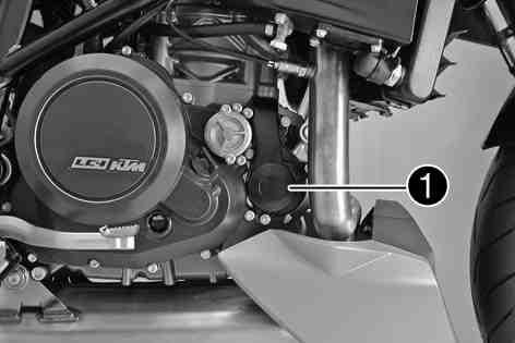 COOLING SYSTEM 122 14.1Cooling system The water pump in the engine forces the coolant to flow. The pressure in the cooling system resulting from heat is regulated by a valve in the radiator cap.