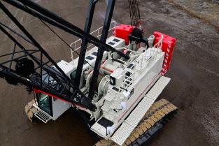 LINK-BELT 218HSL 110 Ton Capacity Maximum Main Boom & Jib Transport complete crane with base