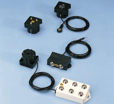 ESD CONNECTOR For the easy realization of ESD earth connection with integrated 1MΩ protective resistor. 299.890.510 299.890.500 ESD Connector 299.890.500 Schuko - Press Stud 10,3 with 1,5m Cable 299.