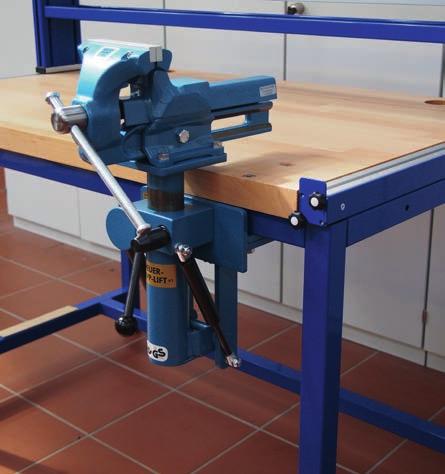 Vice In working position the vice is approx. 175mm height adjustable and could be turned by 360.