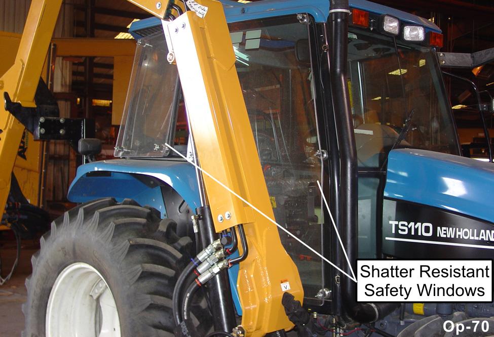 vehicle drivers of the tractor s presence, and to ensure tractor stability when mowing with the boom fully extended.