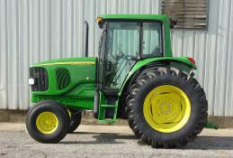 OPERATION 8.1 Starting the Tractor The procedure to start the tractor is model specific. Refer to the tractor operator s manual for starting procedures for your particular tractor.