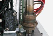 Two auxiliary limit switches, in addition to two standard limit switches, are provided, which can be used for