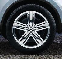 ALLOY WHEELS STANDARD ON ALL MODELS 20" Tarragona alloy wheels Volkswagen Exclusive 9J x 20 Tyres: 275/45 R20 OPTIONAL 20" Metropolitan alloy wheels with high gloss polished surface 9J x 20 Tyres: