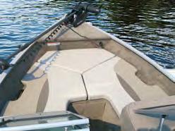 SPort 182 WS, 172 WS, and 172 SC Key Standard Features Raised bow and aft casting platforms with storage 2