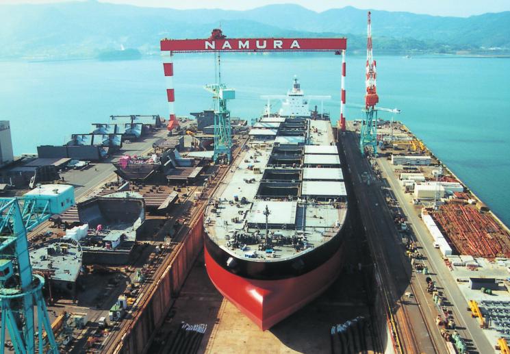 Achieved superior propulsive performance due to the hull form based on Namura s latest technology and long experience. 4.