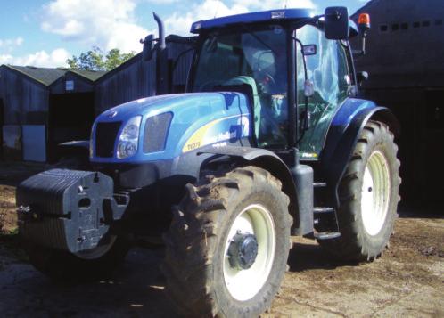 3060 Autotronic, 2003 New Holland TL100 with Quicke