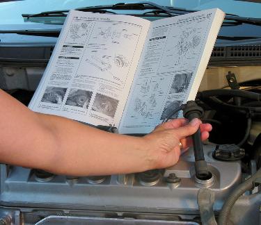 Cars 101 chapter1 TROUBLESHOOT Troubleshooting is simply comparing what you see to what you expect to see, and then using your knowledge to identify the cause.