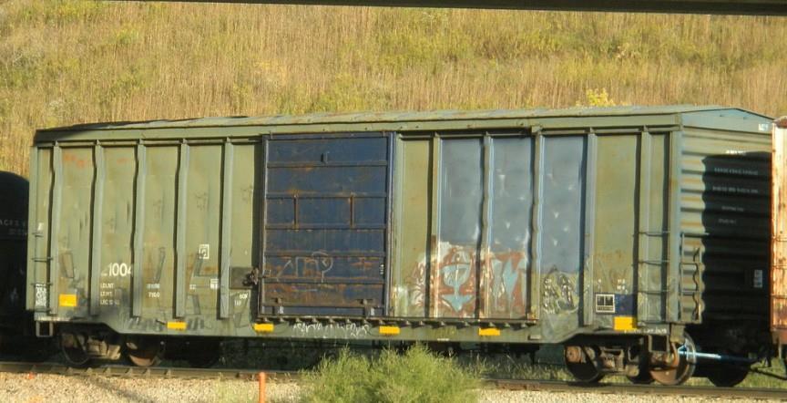 Modern Boxcars come in 50 and 60 lengths with various door configurations Boxcars can come in many configurations and sizes.