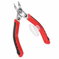 and multiple wires up to 32mm Makes cutting smooth and easy while delivering a clean and precise cut without causing damage or deformation Ratchet function with open blade release button Manufactured