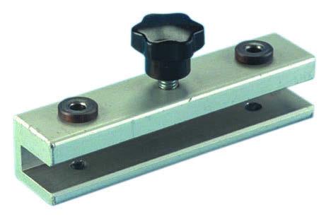 ( 4 mm): 3923005 The riveting tools have replaceable pads.