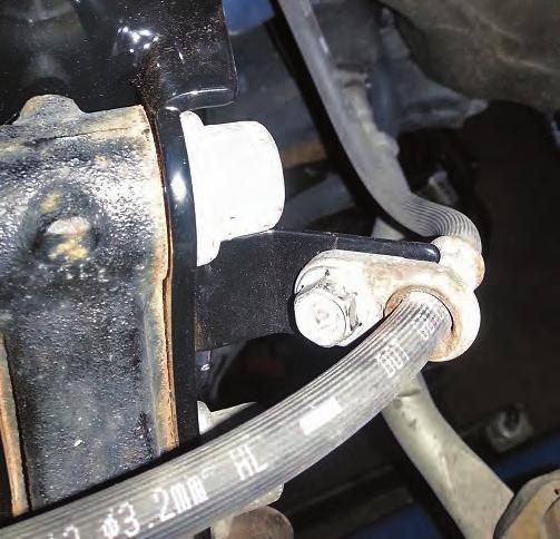 4. Connect the supplied stabilizer bar end