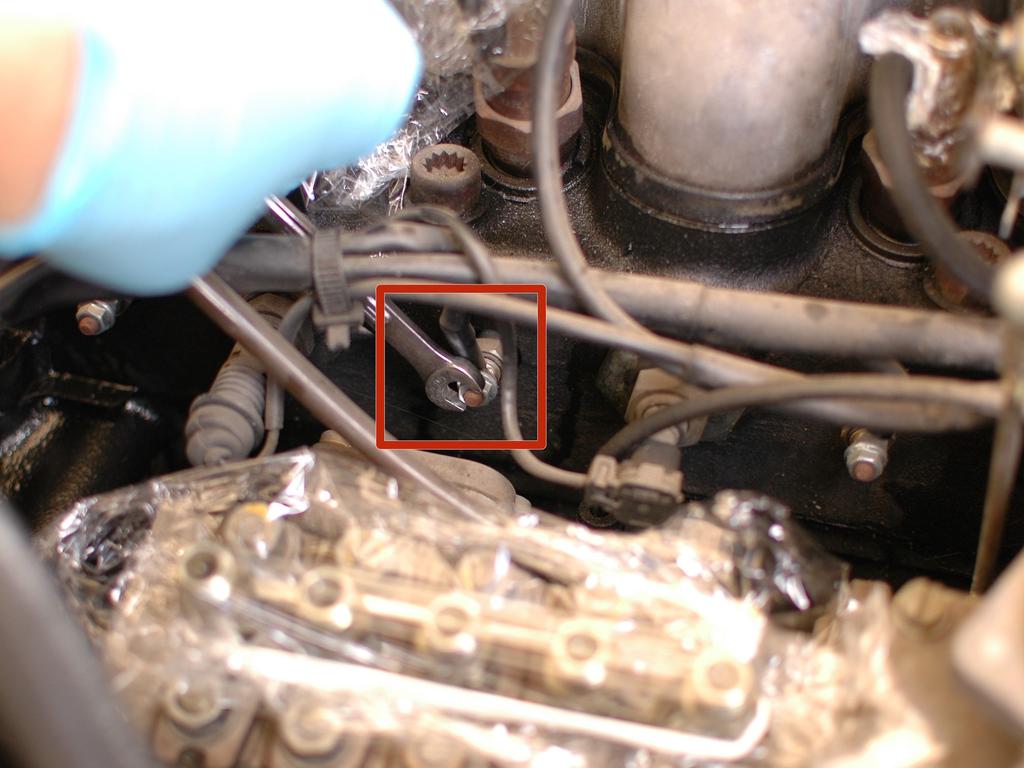 For guidance on this, see the injector hard line removal guide.