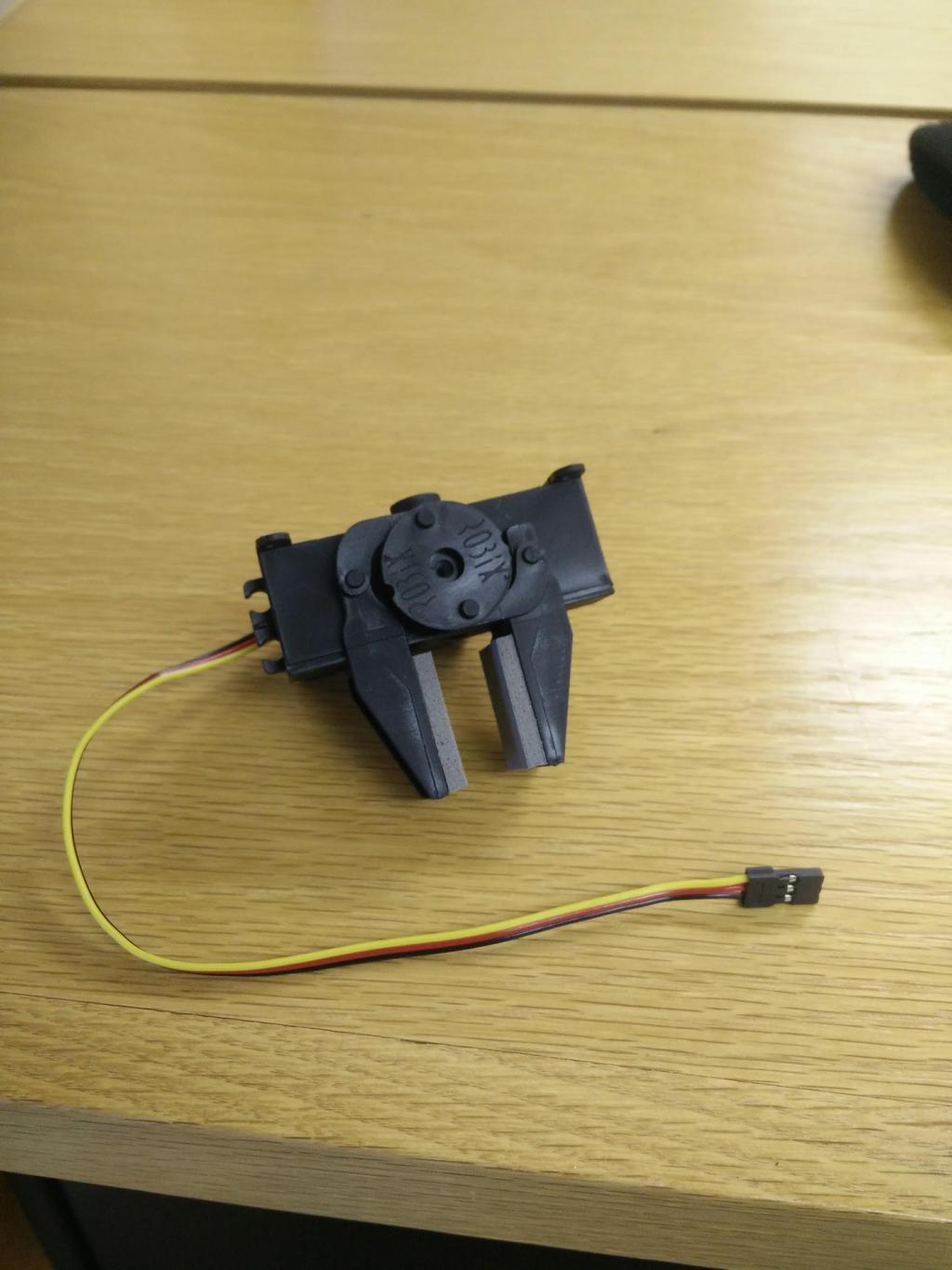 Task 3 - Lock Rotation Gripper Arm Purchased a gripper arm and servo motor to