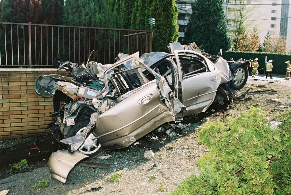 SECTION 6 Vehicles in 2006 Collisions Table 6.