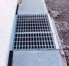 GG42D Gully Grate Four-Sided Frame > Load Class D > Suitable for highways and expressways > Internal clear opening 900mm x 430mm > Four-sided frame > Hinged grate and