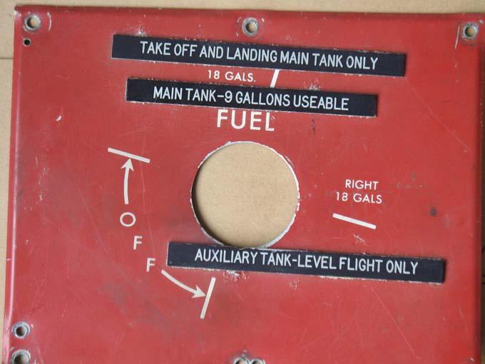at 9 USG. - On the LH fuel gauge, the text indicating the use of the main tank was repeated.