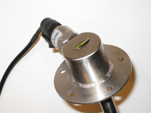 Installation of the SEN-S/S Top-Mounted Sender Assembly Replacing a BEP Ultrasonic Sender The mounting screw pattern is identical to the BEP sender but note that the pattern is not holes are NOT