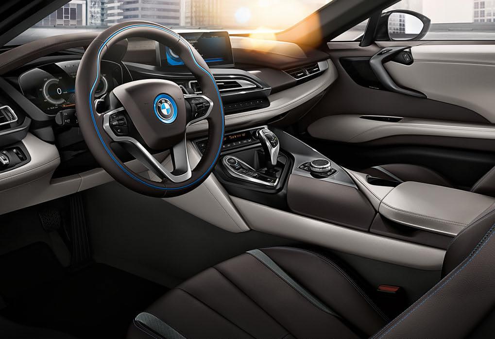 THE BMW i8 22 23 EXCEPTIONAL MATERIALS. When innovation is a core principle, it can be found everywhere you look.