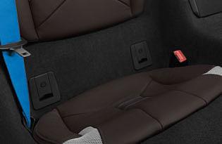 [ 02 ] Carbon Fibre interior trim (optional), with a matt silk protective finish,