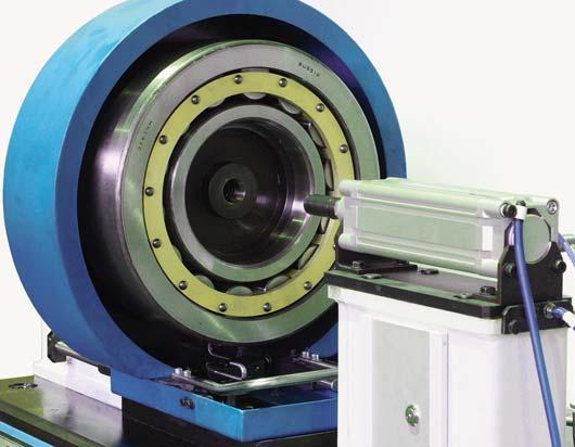 The system may be used either at manufacturers or consumers of bearings. Using the SP-180M systems guarantees high quality of assembled bearings.