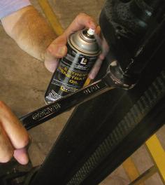 AEROSOLS AND SPRAY LUBRICANTS EXTREME PENETRATING OIL, CHAIN & CABLE FLUID This low-odor, superior penetrating oil is designed for a variety of situations - from the most common to the most difficult