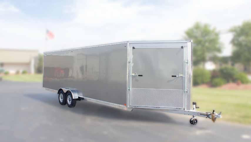 XT SERIES The XT Series is a hard-working trailer for multi-season and multi-sport hauling.