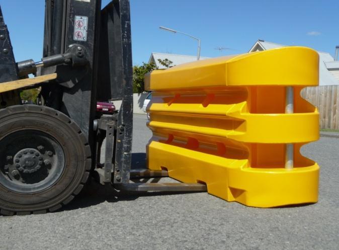 Safety Hazards Identification and Pre Installation Identification 1) When assembling the Barrier System always have a clear working Zone of at least 2 metres on either