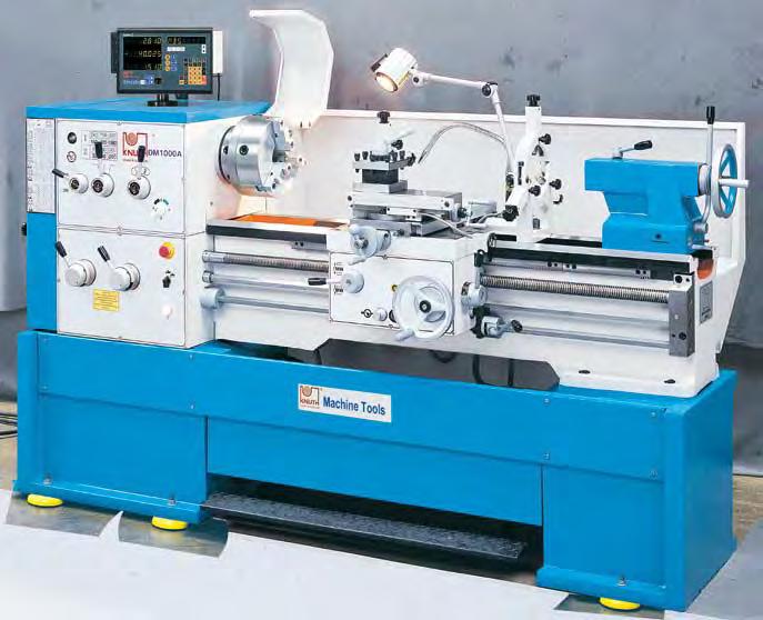 Universal Lathe M 1000 A Large spindle capacity of 52 mm and powerful 5.