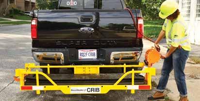 Keep away from all moving parts. Personal injury could result. Do not operate Retrieval System unless it is properly mounted to RoadQuake 2F CRIB Cargo Carrier. 1.