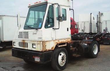 , 14' beverage box A Group of 2004 FREIGHTLINER M2 Caterpillar 3126/210hp,