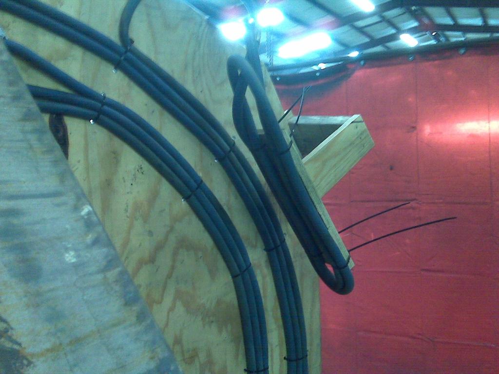 Turning Base Plate Assembly In this view, part of the heating cable is used to make a small coil to heat a portion of the